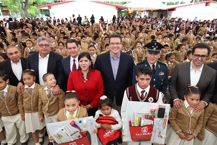 Alcanzar un buen nivel de educación y cultura