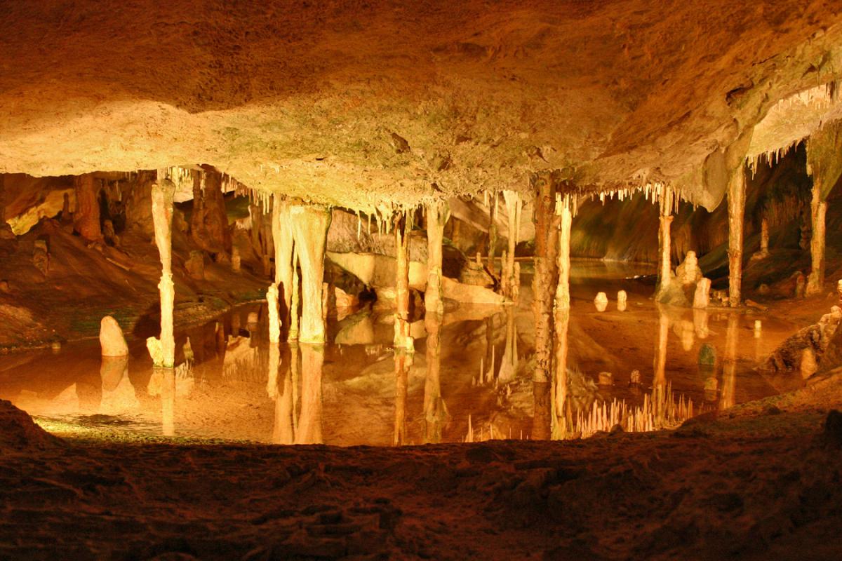 Cueva de Can Marçà